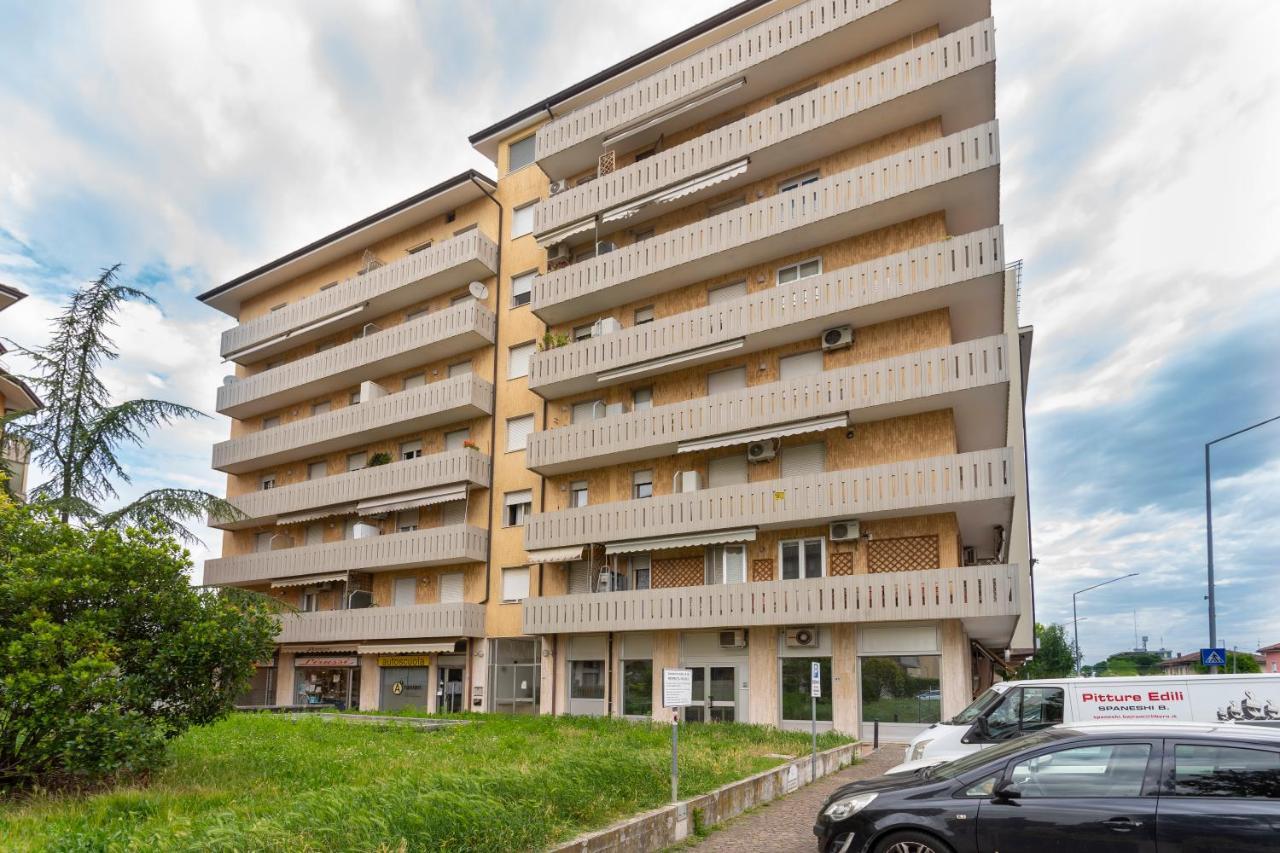 Zia Dina Apartment Pasian di Prato Exterior foto